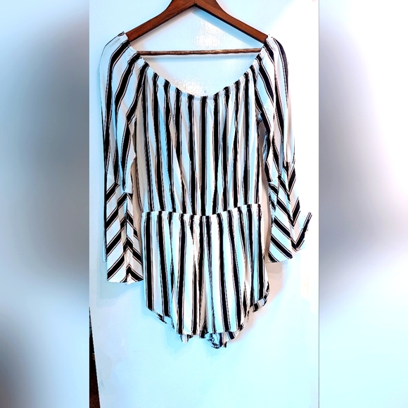 Romper with Bell Sleeves - Picture 1 of 4